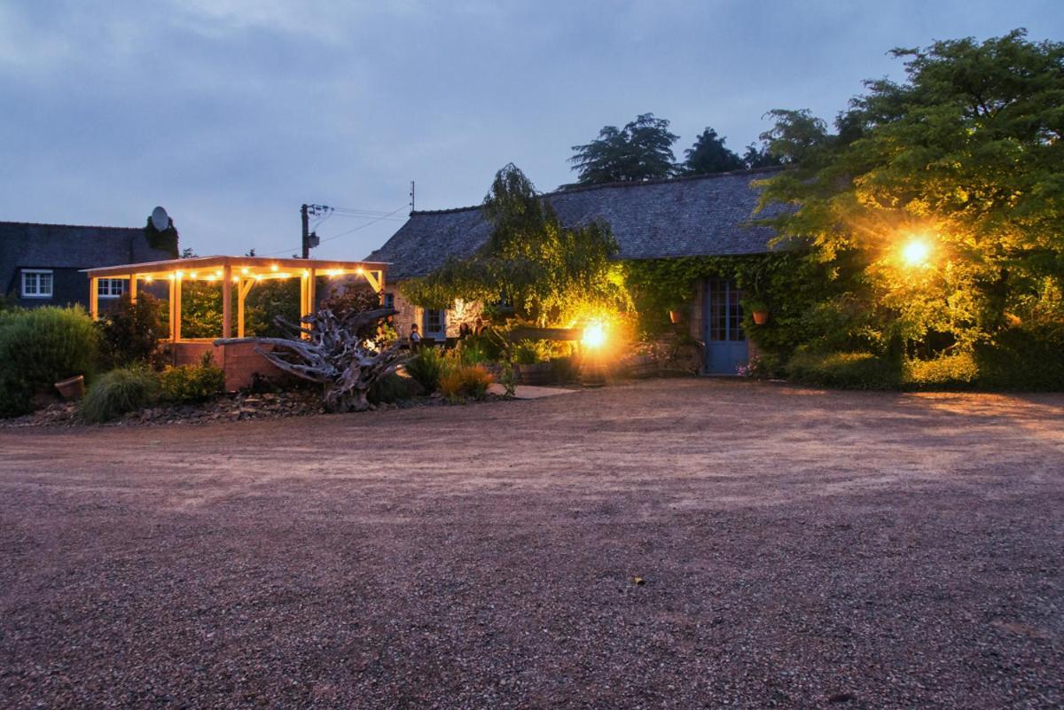 Domaine Le Puits De Jeanne Hotel Plouégat-Moysan Екстериор снимка